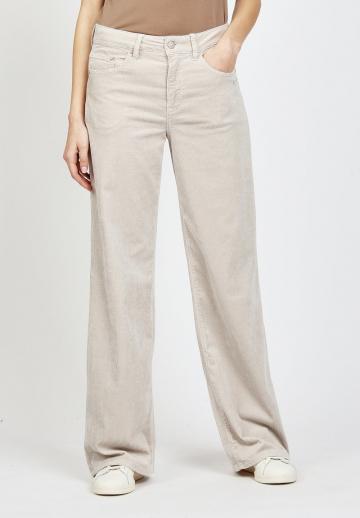 Свободные джинсы