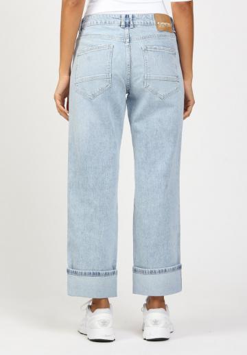 Свободные джинсы