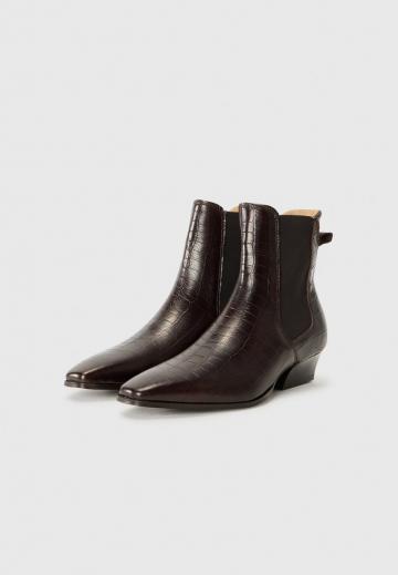 Ковбойские сапожки