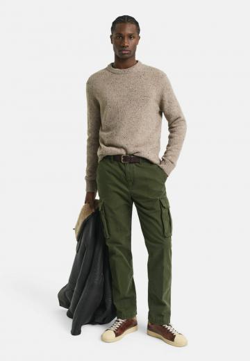 Брюки с накладными карманами