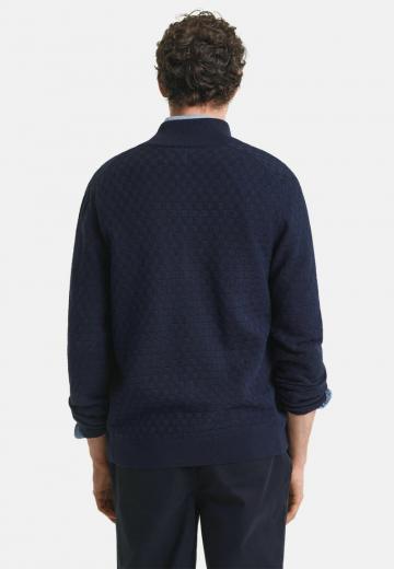 Вязаная кофта