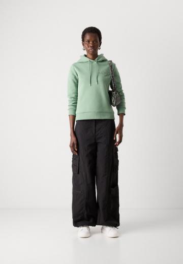 Пуловер с капюшоном