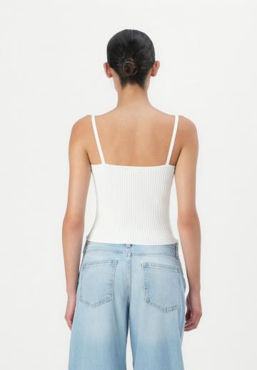 Топ на бретельках