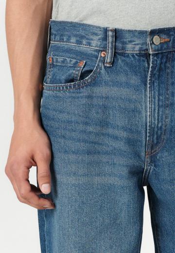 Свободные джинсы