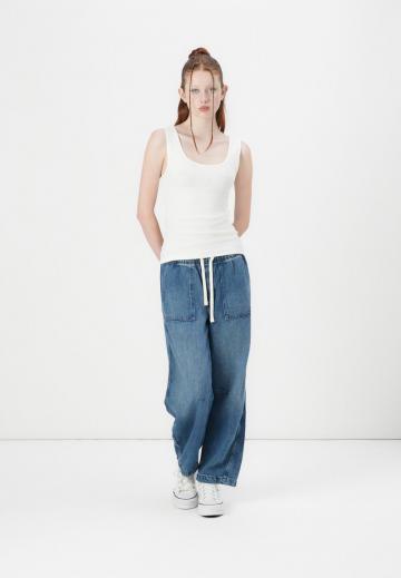 Свободные джинсы