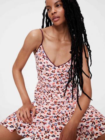 Короткое платье