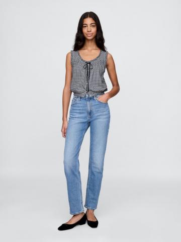 Блузка без рукавов