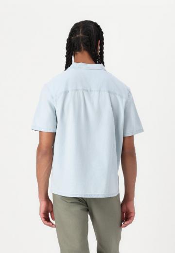 Рубашка с коротким рукавом