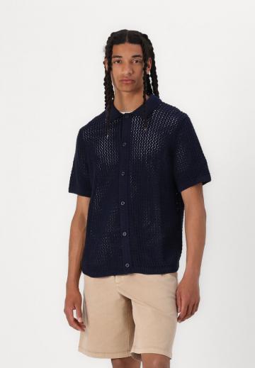 Рубашка с коротким рукавом