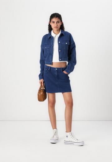 Джинсовая куртка