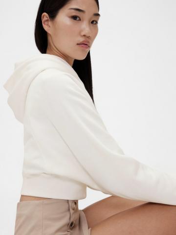 Пуловер с капюшоном