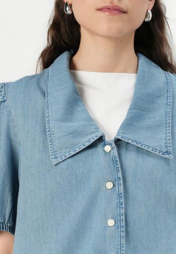 Джинсовая блузка