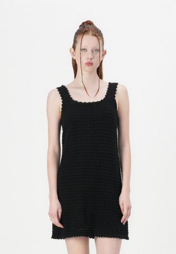 Вязаное платье