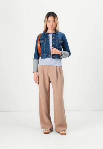 Джинсовая куртка