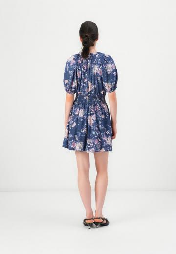 Короткое платье