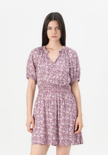 Короткое платье