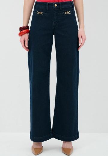 Клешеные джинсы