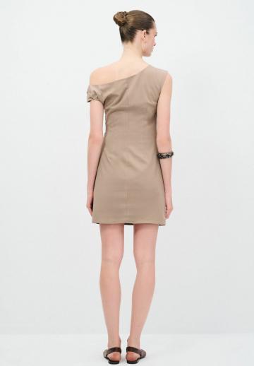 Короткое платье