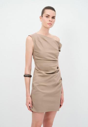 Короткое платье