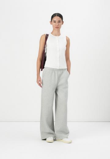 Джинсовая жилетка