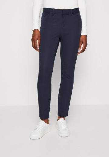 Узкие брюки