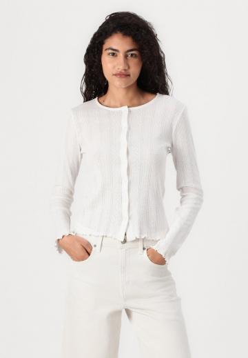 Короткие джинсы