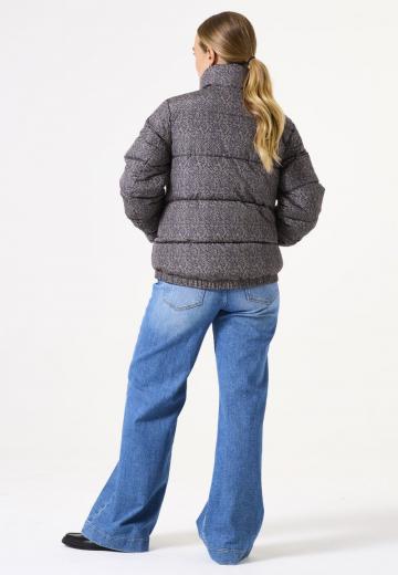 Зимняя куртка