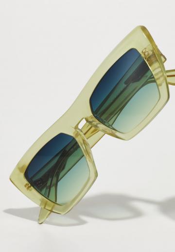 Солнечные очки