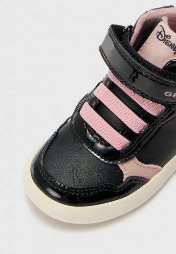 Детская обувь