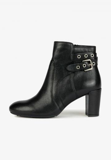 Ковбойские сапоги