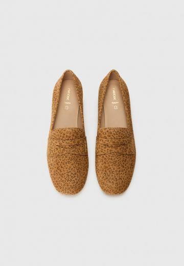 Полуботинки