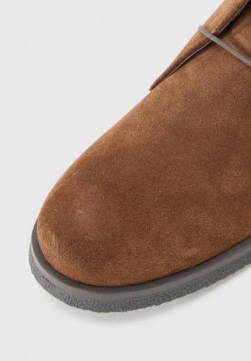 Ботинки на шнуровке