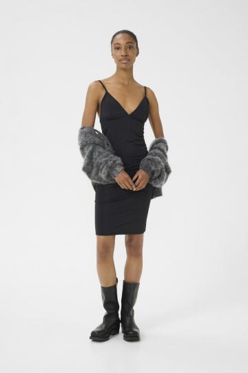 Короткое платье