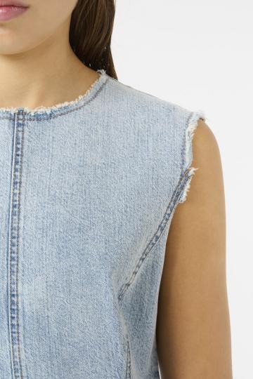 Короткое платье