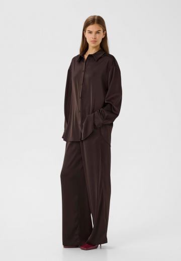 Атласная блузка