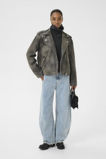 Кожаная куртка