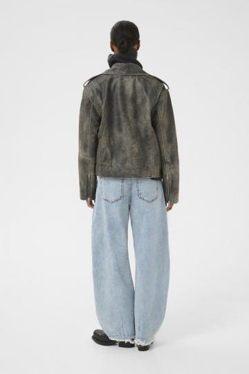 Кожаная куртка