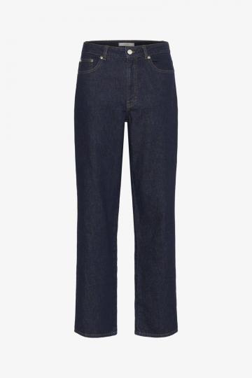 Свободные джинсы