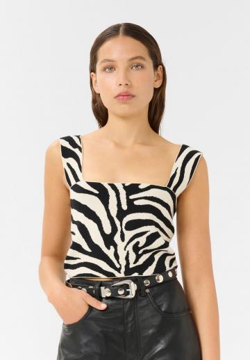 Блузка без рукавов