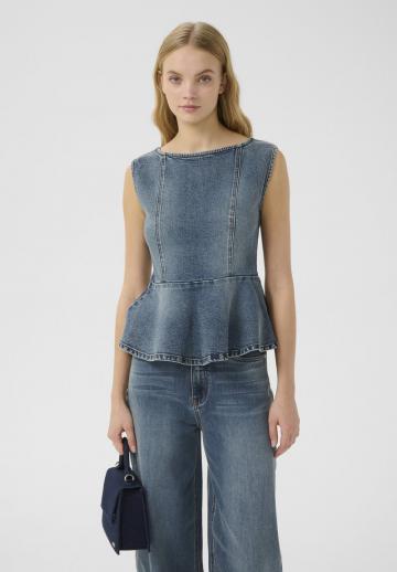 Джинсовая жилетка
