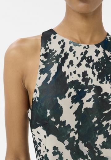 Блузка без рукавов