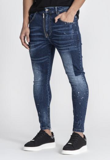 Узкие джинсы