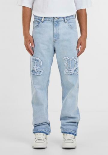 Прямые джинсы