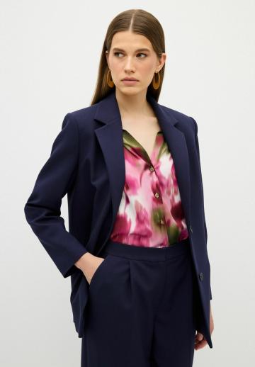 Короткое пальто