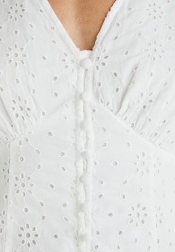 Короткое платье