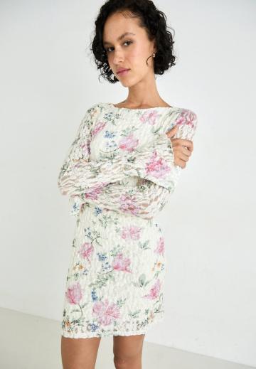 Платье футляр