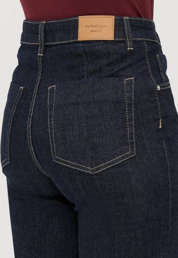 Клешеные джинсы