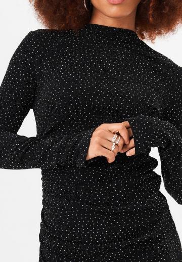 Платье футляр