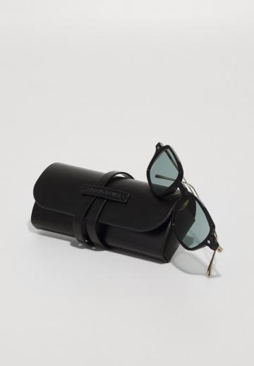 Солнечные очки