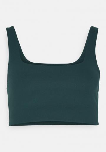 Спортивный бюстгальтер